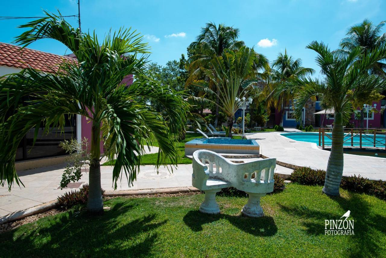 Hotel Suites Paraiso Merida Ngoại thất bức ảnh