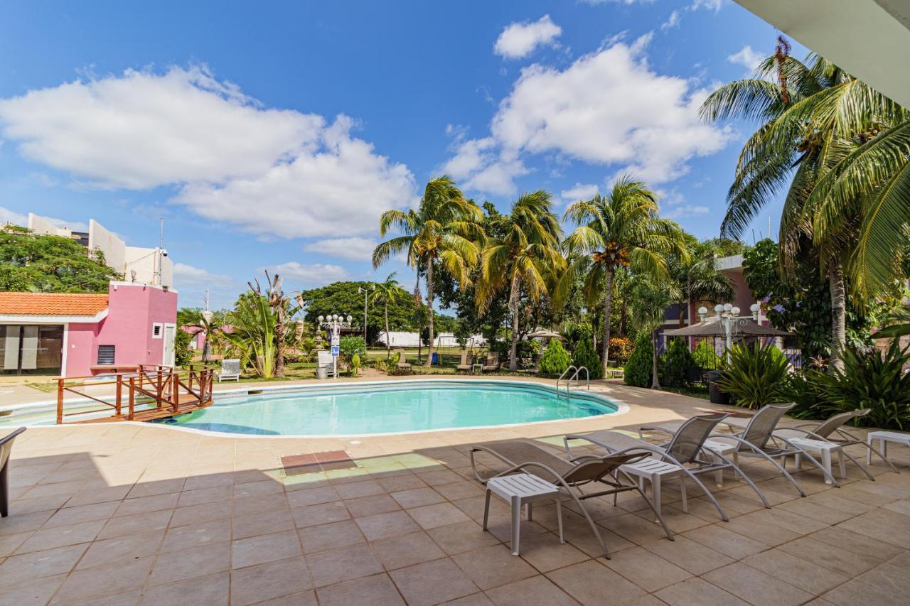 Hotel Suites Paraiso Merida Ngoại thất bức ảnh